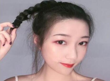 手殘黨福利！日常又減齡的6款少女發(fā)型