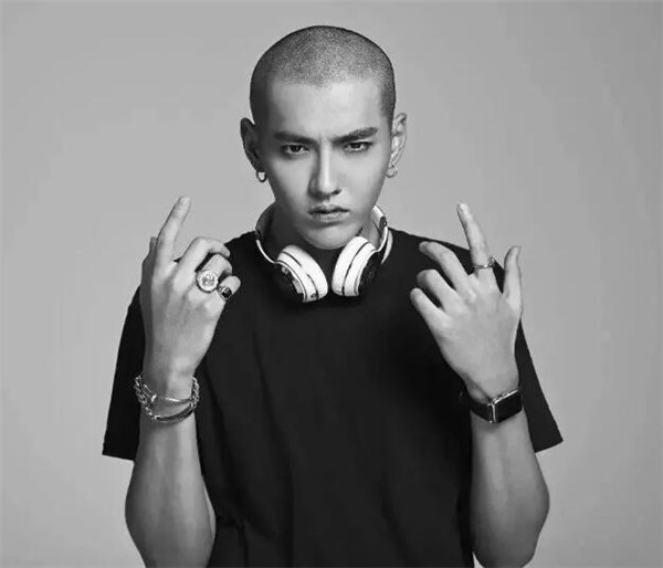 南寧美發(fā)學校：不同頭型剪寸頭的教程