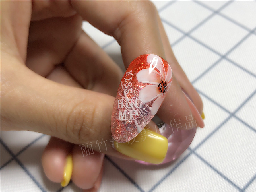 1591408774552828.jpg 20200421花卉美甲..jpg