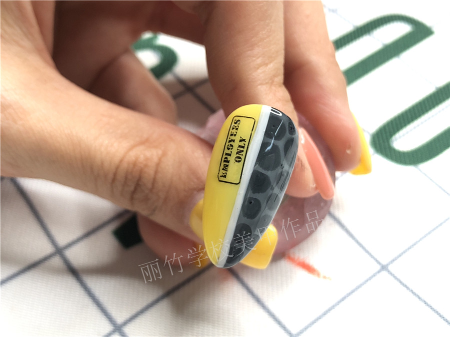 1593396030845787.jpg 20200427個(gè)性泡泡甲_副本.jpg