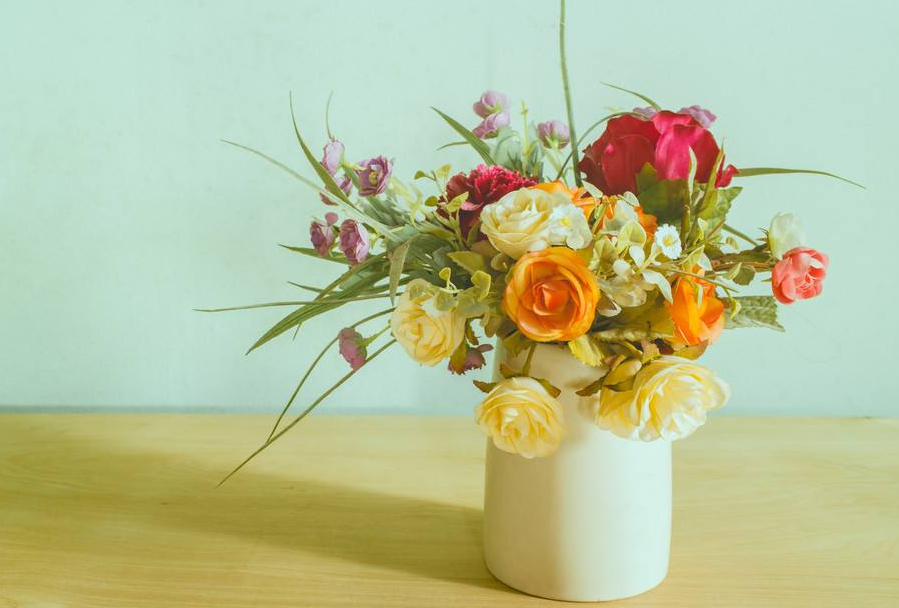 廣西插花學(xué)校：日?；ㄆ坎寤记?>
								
								<span id=