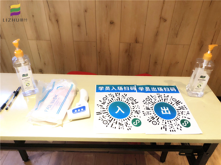 1613960645426917.jpg 1590545575738719.jpg