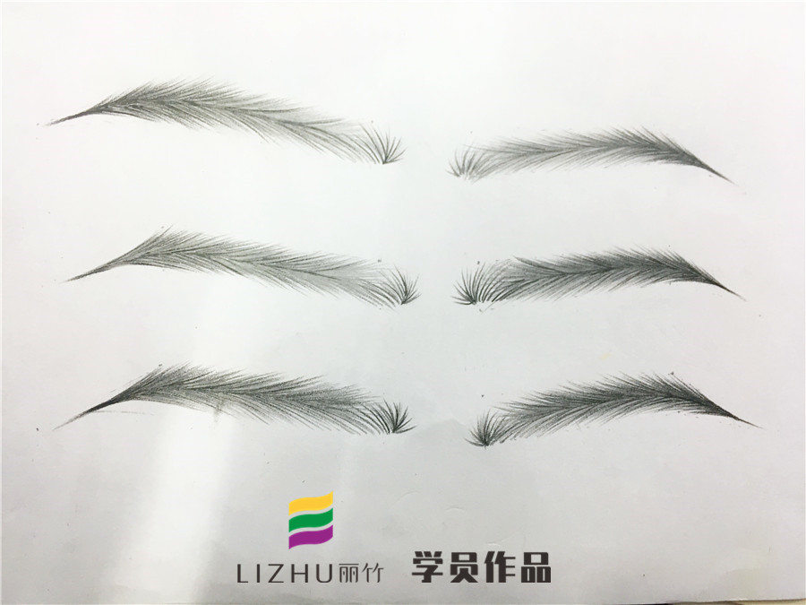 化妝新手如何畫眉？去廣西出名的彩妝培訓(xùn)看看