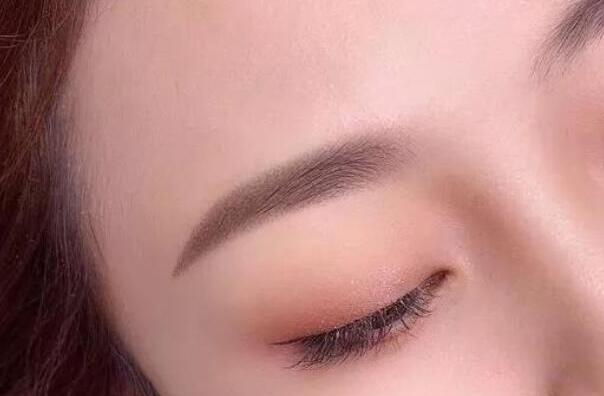 條眉為什么不上色？廣西正規(guī)紋繡培訓(xùn)幫你解答