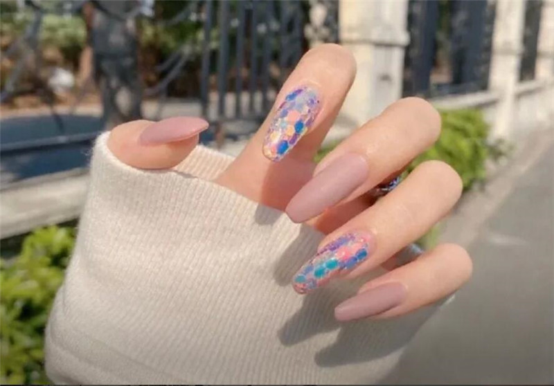 南寧美甲款式推薦：夏季延長美甲