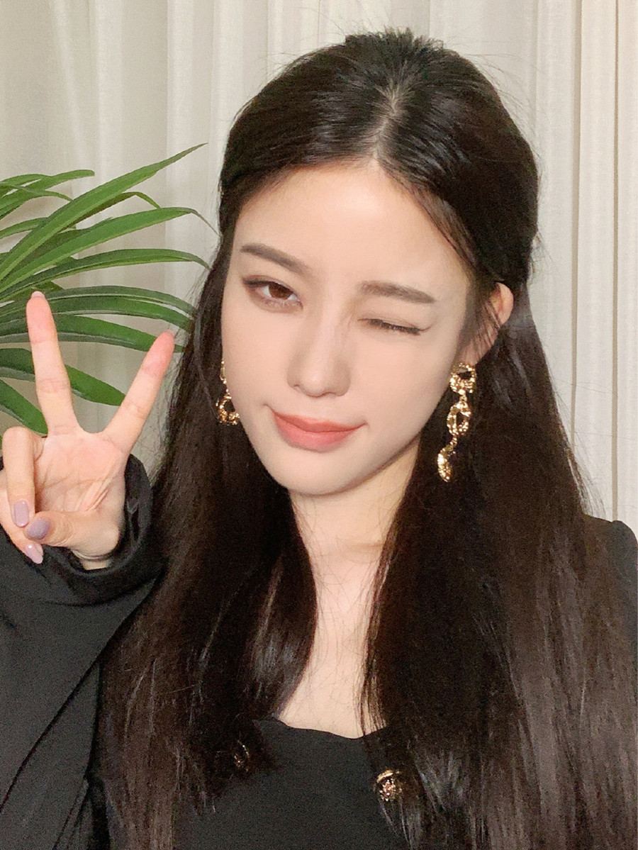 1632469822288116.jpg 001NtID8gy1guhke0ym69j60u013zn7j02.jpg