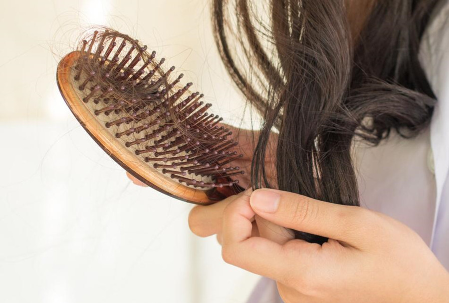 秋季防脫技巧，來廣西專業(yè)美發(fā)學(xué)校學(xué)習(xí)下