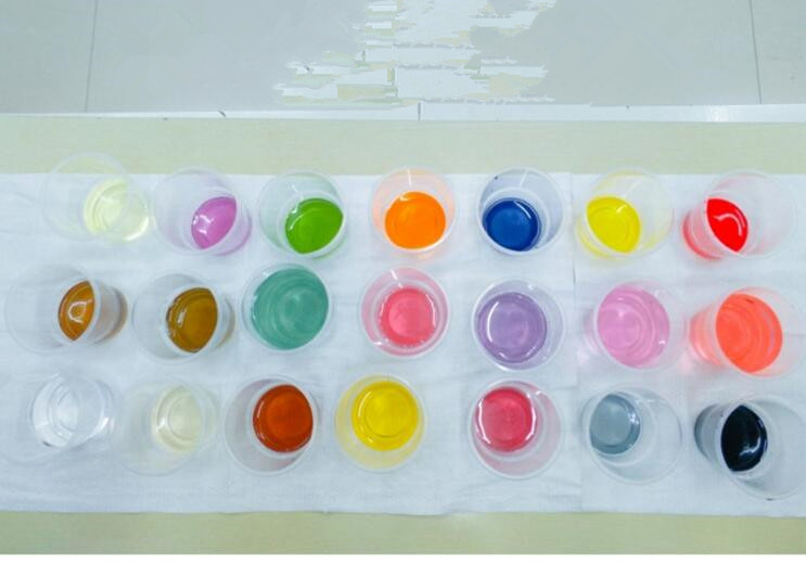 到南寧美發(fā)課堂學(xué)美發(fā)色彩運用