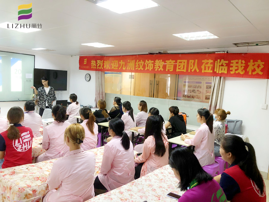 紋繡師的職業(yè)道德？南寧學(xué)紋繡的學(xué)校幫你總結(jié)