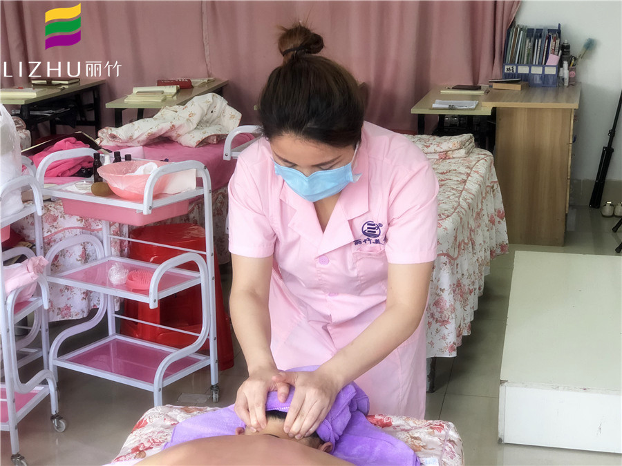 1634634546136560.jpg IMG_0204.JPG