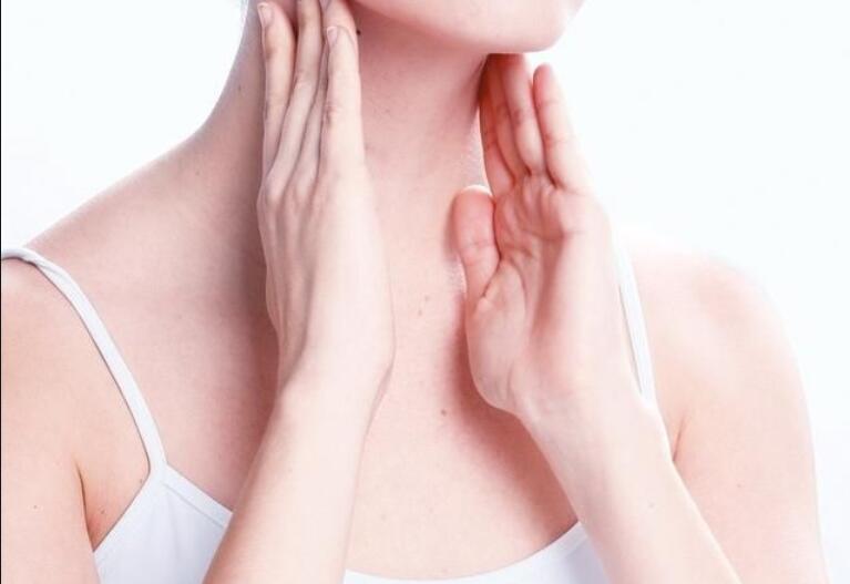 頸部怎么保養(yǎng)？南寧美容培訓(xùn)中心給你教程