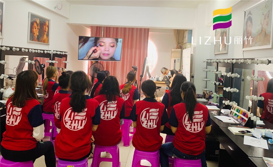 1635841543830630.jpg 1620618704306181.jpg