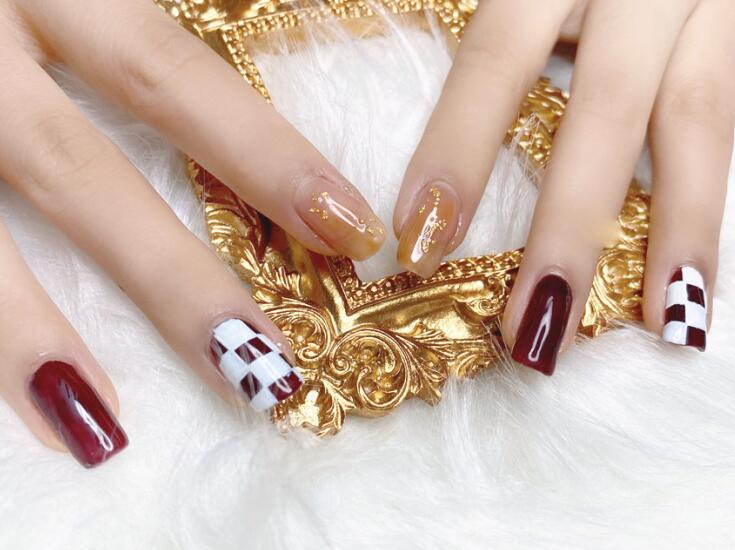 棋盤格美甲，廣西美甲培訓(xùn)作品