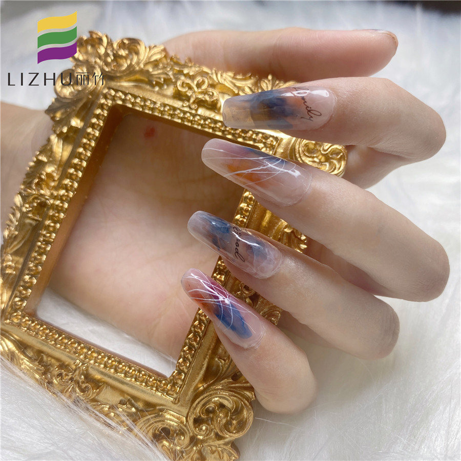 廣西哪里可以學(xué)日式美甲 ？日式美甲有什么特點(diǎn)