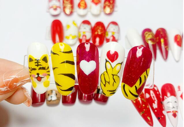 彩繪招財貓美甲，南寧美甲學校款式推薦