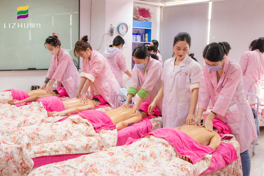 學(xué)肩部按摩注意事項(xiàng)，知道南寧哪里可以學(xué)肩頸按摩