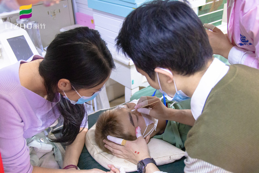 紋眉發(fā)炎了怎么辦？廣西紋繡護(hù)理技巧分享