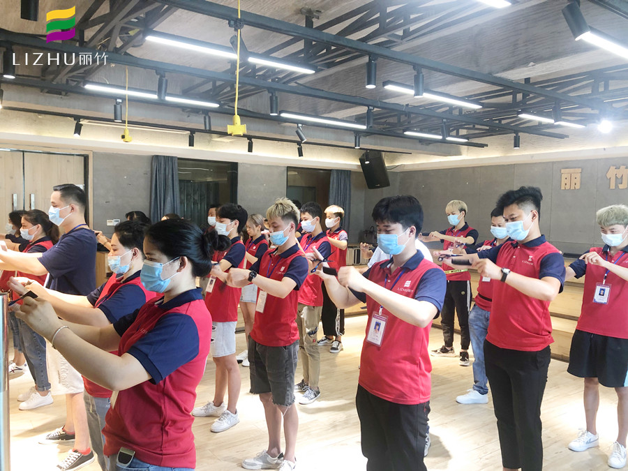 美發(fā)方圓三角裁剪方法，廣西剪發(fā)課程