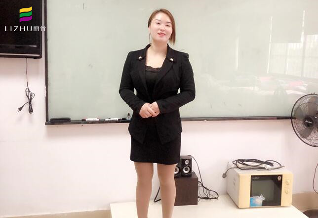 南寧美容學(xué)校學(xué)員感言：選擇麗竹，把握成功