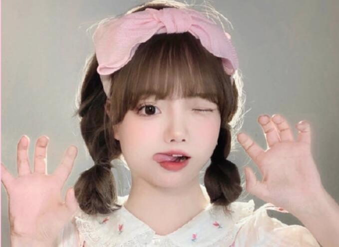 春夏約會圓臉發(fā)型，廣西化妝編發(fā)培訓班教你