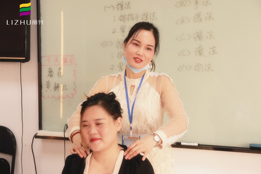 1652078255348844.jpg IMG_8751.JPG