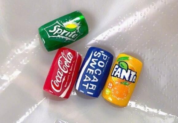 分享創(chuàng)意美甲圖片欣賞，告訴你南寧教美甲哪里好