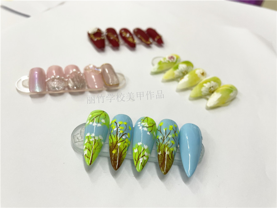 夏日美甲圖片顯白氣質(zhì)2022，南寧美甲培訓(xùn)專業(yè)作品
