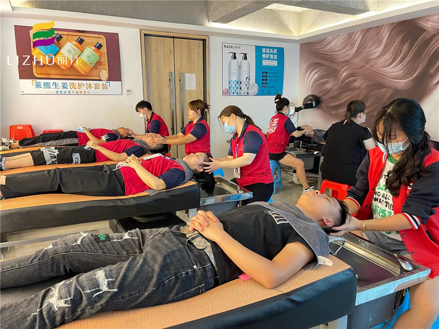 泰式洗頭（躺著洗頭）注意事項(xiàng)，廣西洗頭培訓(xùn)教你