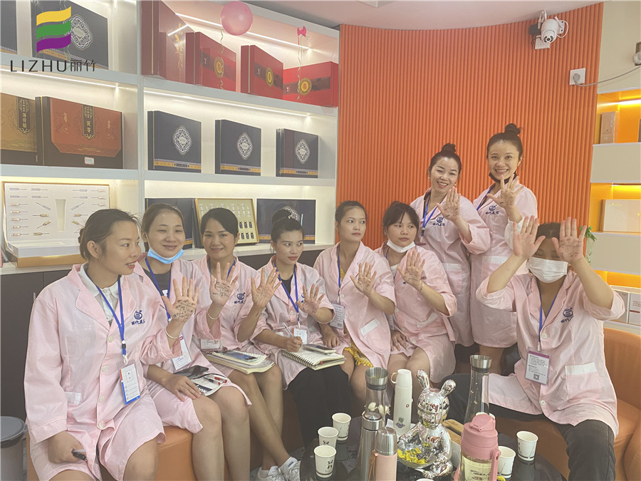 南寧美容師培訓(xùn)學(xué)校就業(yè)實習(xí)總結(jié)