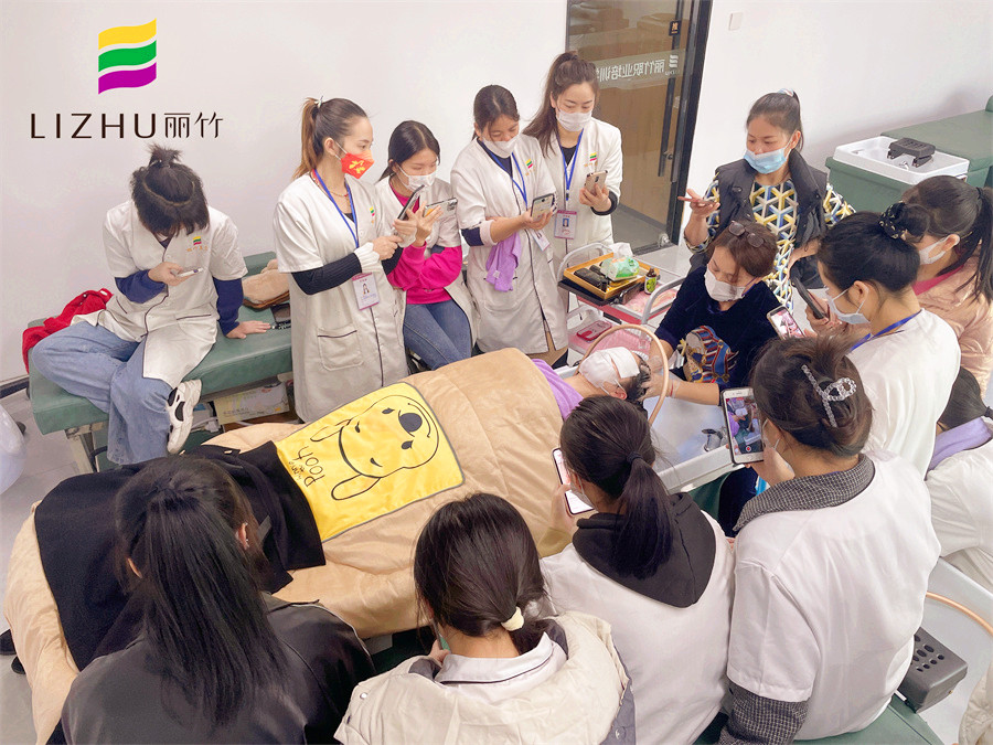 南寧養(yǎng)生頭療洗護(hù)課程 ，麗竹學(xué)校美容專業(yè)內(nèi)容