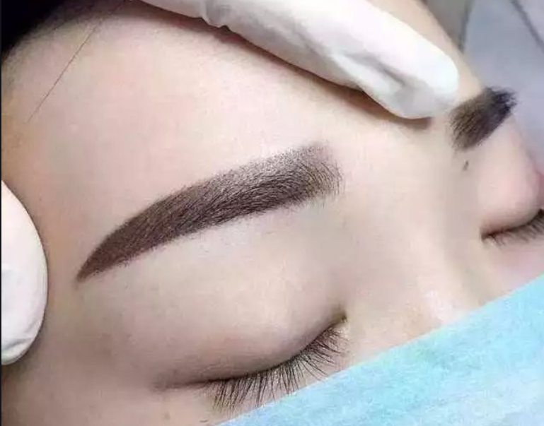 紋眉發(fā)生排斥怎么辦？零基礎(chǔ)學(xué)紋繡廣西