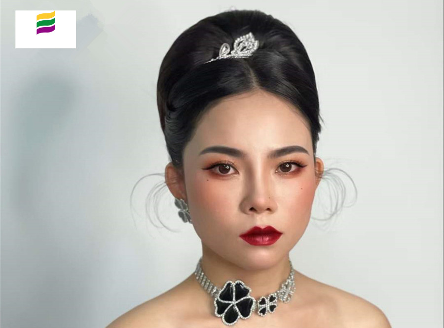赫本新娘造型，廣西培訓(xùn)化妝寫真