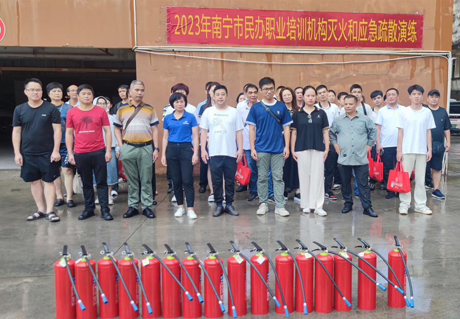 麗竹學校參與消防安全培訓，構建安全“防火網(wǎng)”