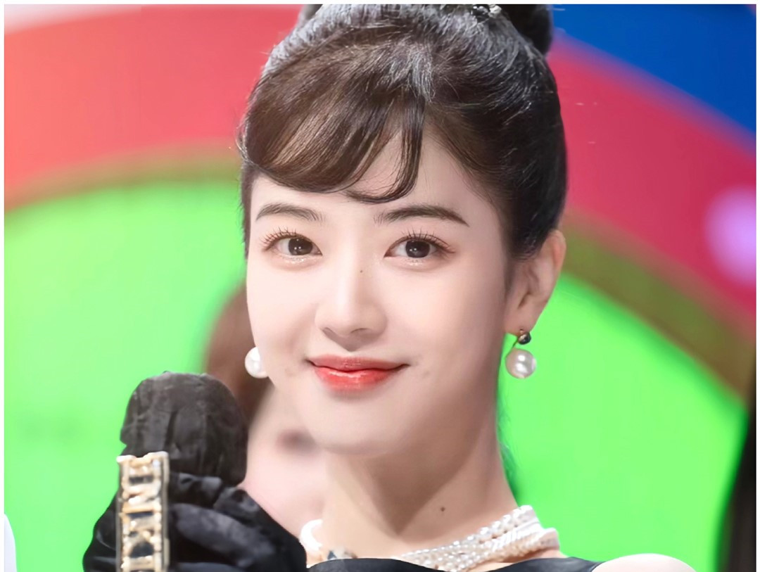 千金貴氣感妝容，南寧彩妝師專業(yè)培訓教程