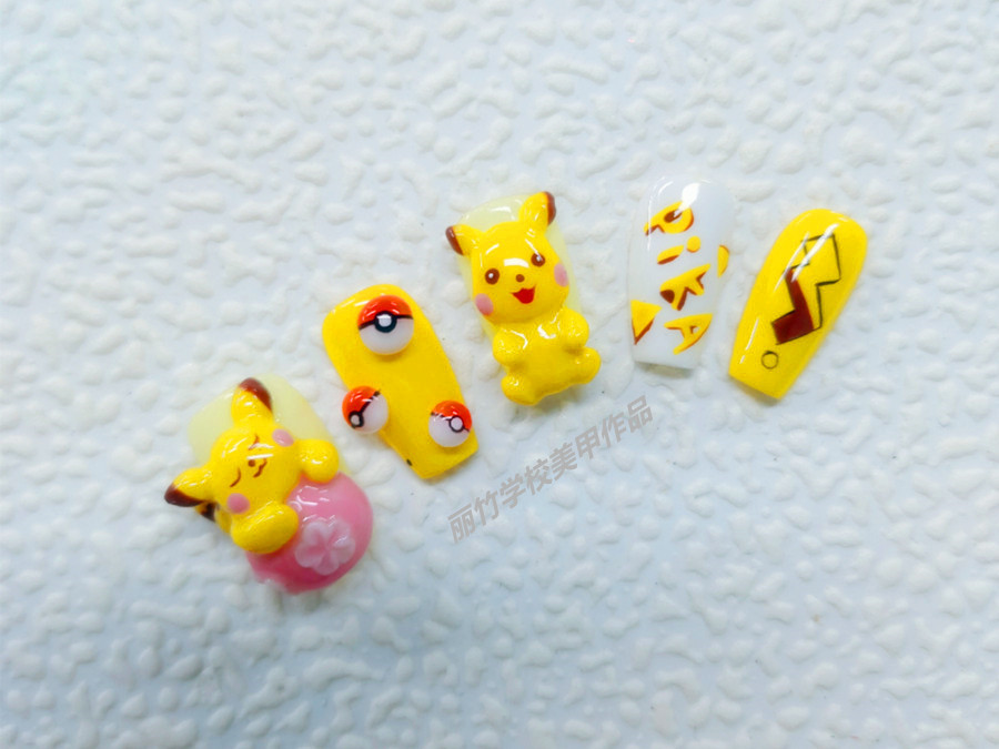 卡通立體雕花美甲，廣西美甲學(xué)校排行推薦分享