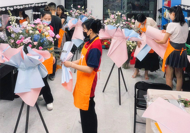 常見的開業(yè)花籃類型，南寧花藝培訓(xùn)哪里的好？