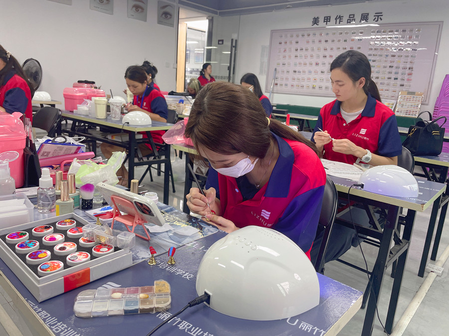 1732333788745549.jpg 102.jpg