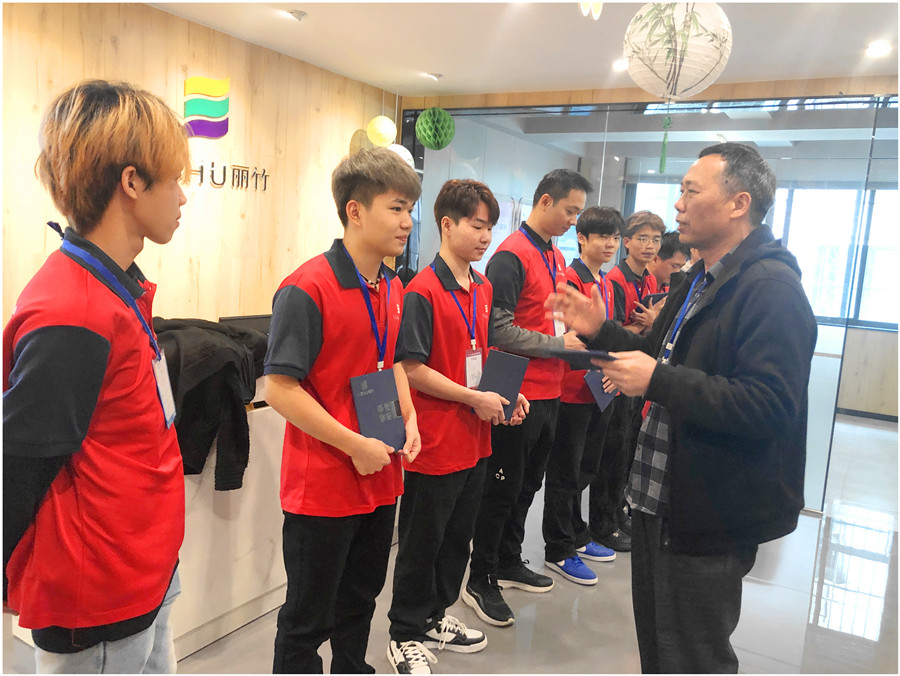 祝賀通關成功！南寧學美發(fā)心得 