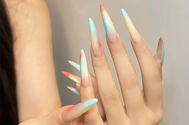 在逃公主美甲，南寧美甲造型設計學校推薦