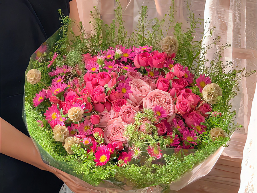 超治愈的春日花束，廣西花藝插花培訓(xùn)學(xué)校作品