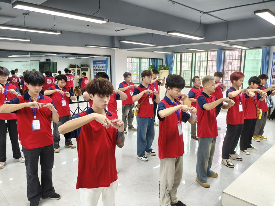 零基礎(chǔ)學(xué)美發(fā)，首先要學(xué)的是……