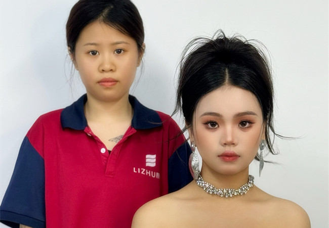 泰式禮服造型，廣西彩妝學(xué)校排行前十學(xué)員作品