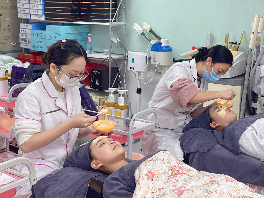 假后護(hù)膚急救攻略，美容護(hù)膚0基礎(chǔ)