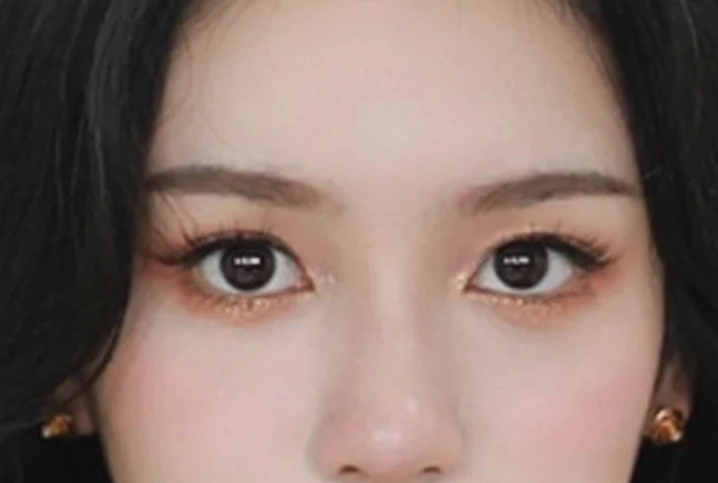 富家千金眼妝調(diào)整思路，化妝入門初學(xué)者教程